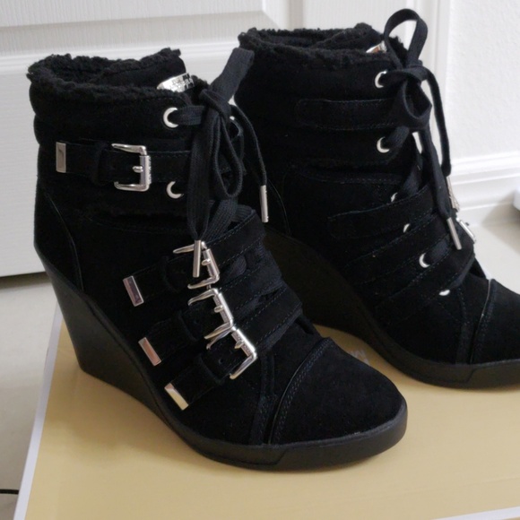 Booties - Picture 2 of 6